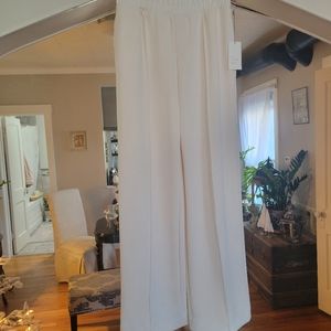 White Wide Leg Pants - NWT and sooo soft!